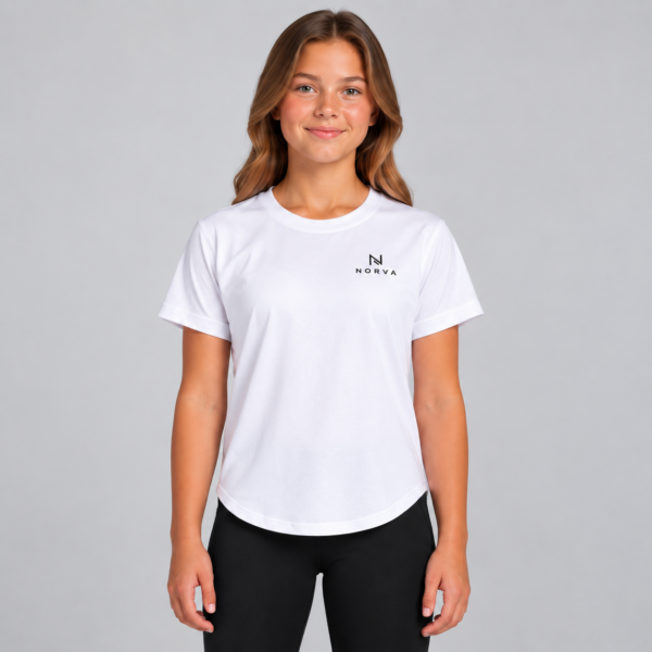 norva-kids-core-tee-white-front.jpg NORVA Kids Core Tee vit barn framifrån