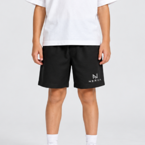 NERVA Kids Motion Shorts i svart, shorts för pojke, framifrån.